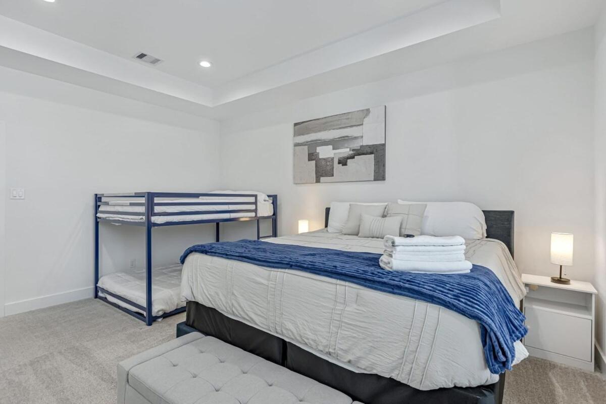 Modern 3Bd Retreat I Near Hotspots I Sleeps 12 Villa Houston Exterior photo