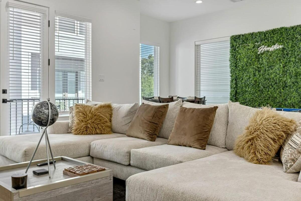 Modern 3Bd Retreat I Near Hotspots I Sleeps 12 Villa Houston Exterior photo